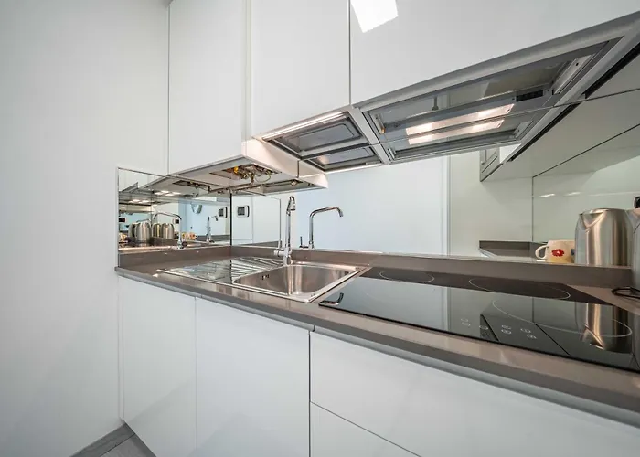 Romantic Laghee 아파트 벨라노