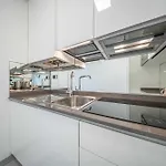 Romantic Laghee Apartman Bellano